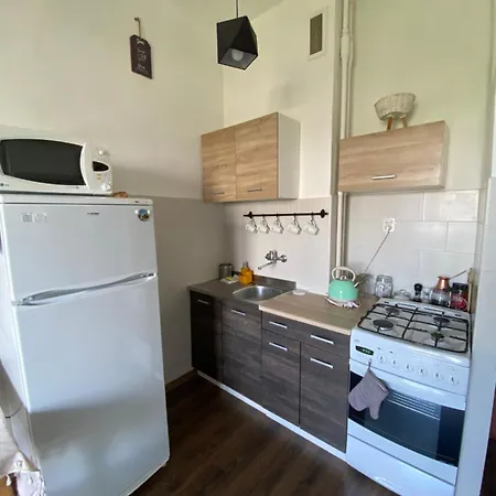 Ohmyhome - Sunny Apartment In City Center Warsaw Exterior photo