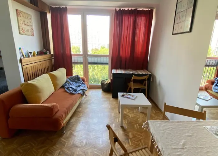 Ohmyhome - Sunny Apartment In City Center